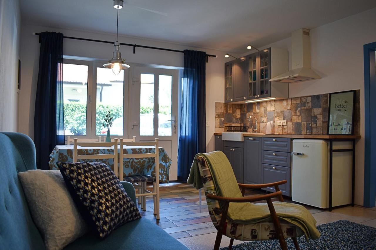 Apartament Postaja 33 Zgornje Skofije Zewnętrze zdjęcie